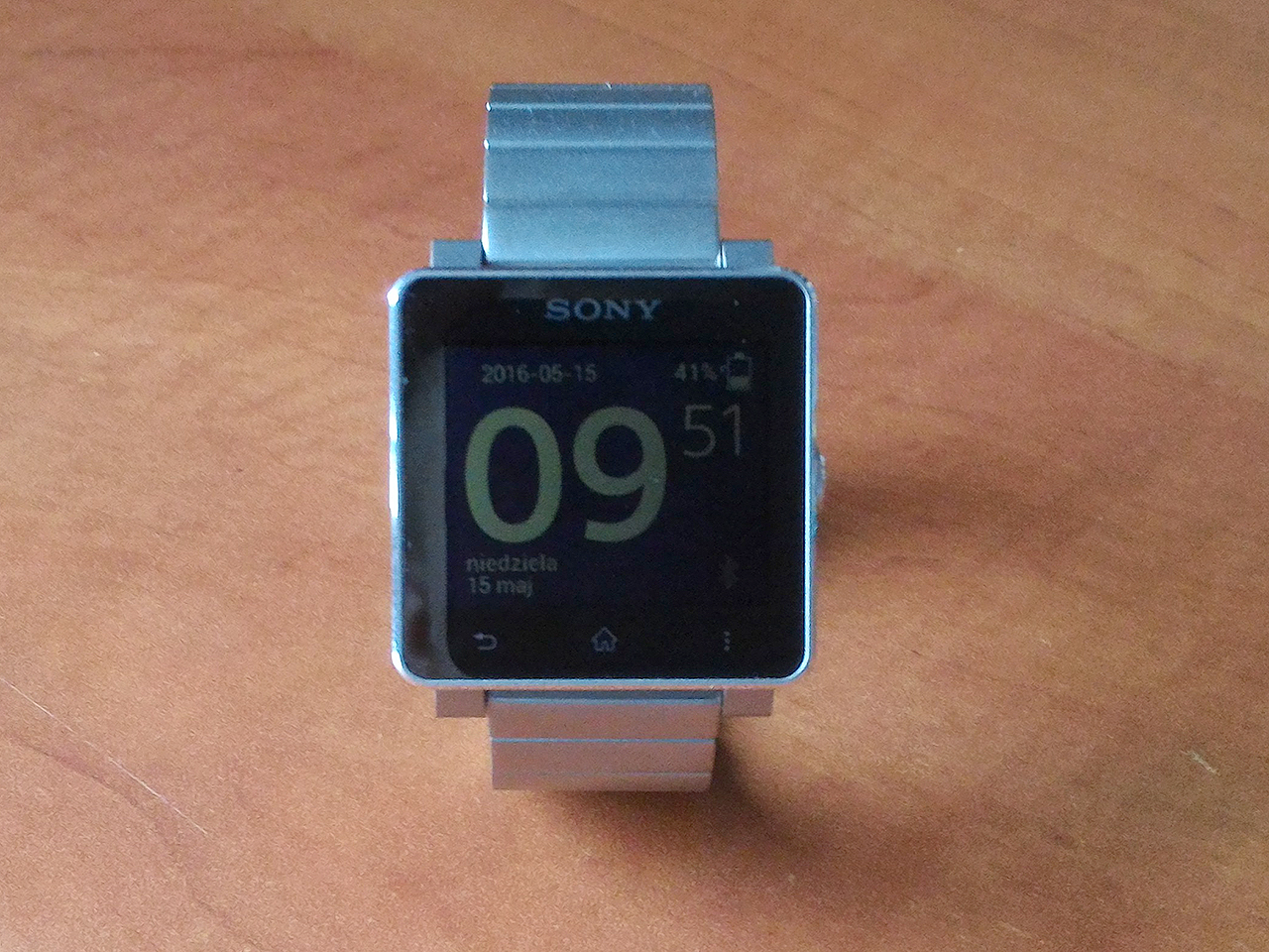 sony smartwatch 2 front_godzina